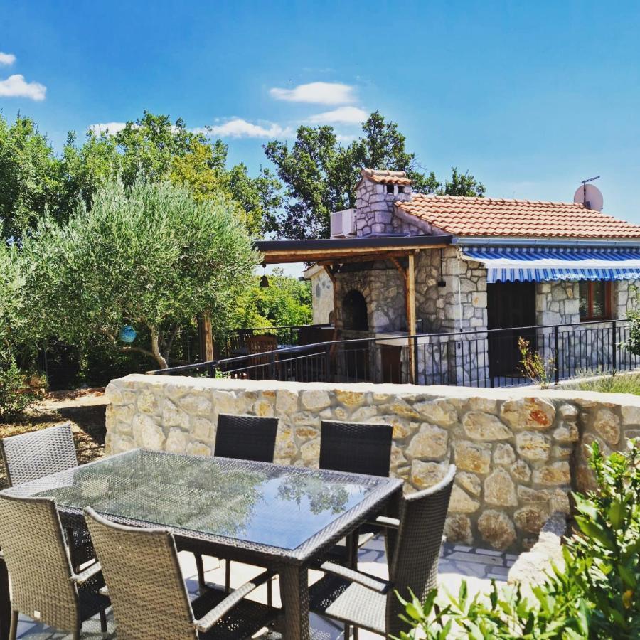 Villa Rossi Brzac Екстер'єр фото