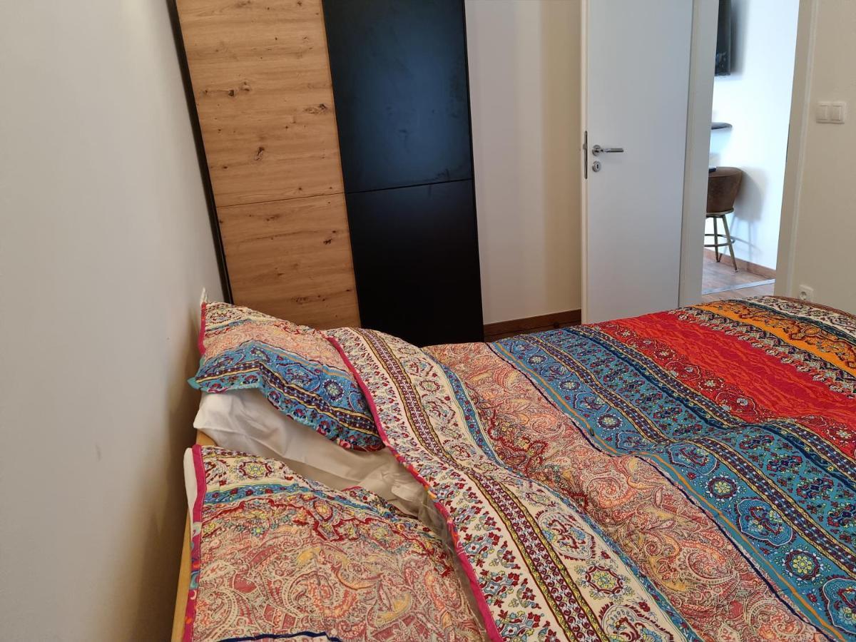 Villa Rossi Brzac Екстер'єр фото